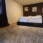 Apartment Nice & Cozy 4-rooms In Centrum