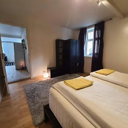 アパート Nice & Cozy 4-rooms In Centrum スタヴァンゲル