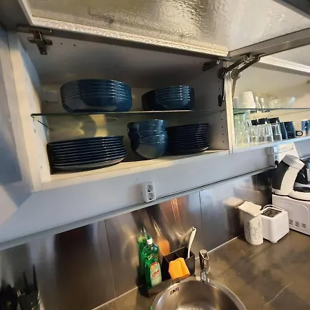 Nice & Cozy 4-rooms In Centrum Apartment