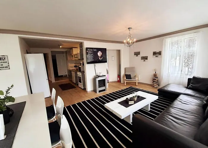 Nice & Cozy 4-rooms In Centrum Apartment Stavanger