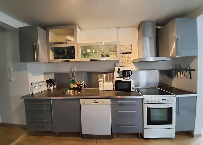 Nice & Cozy 4-rooms In Centrum Appartement *