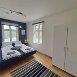 Nice & Cozy 4-rooms In Centrum Daire Stavanger