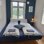 Nice & Cozy 4-rooms In Centrum Daire