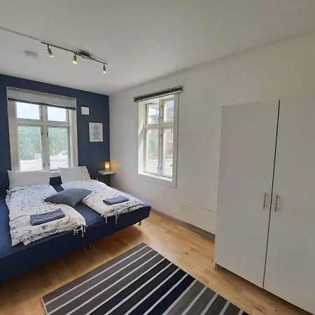 Nice & Cozy 4-rooms In Centrum Apartman Stavanger